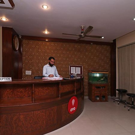 Super Hotel O Global Νέο Δελχί Εξωτερικό φωτογραφία