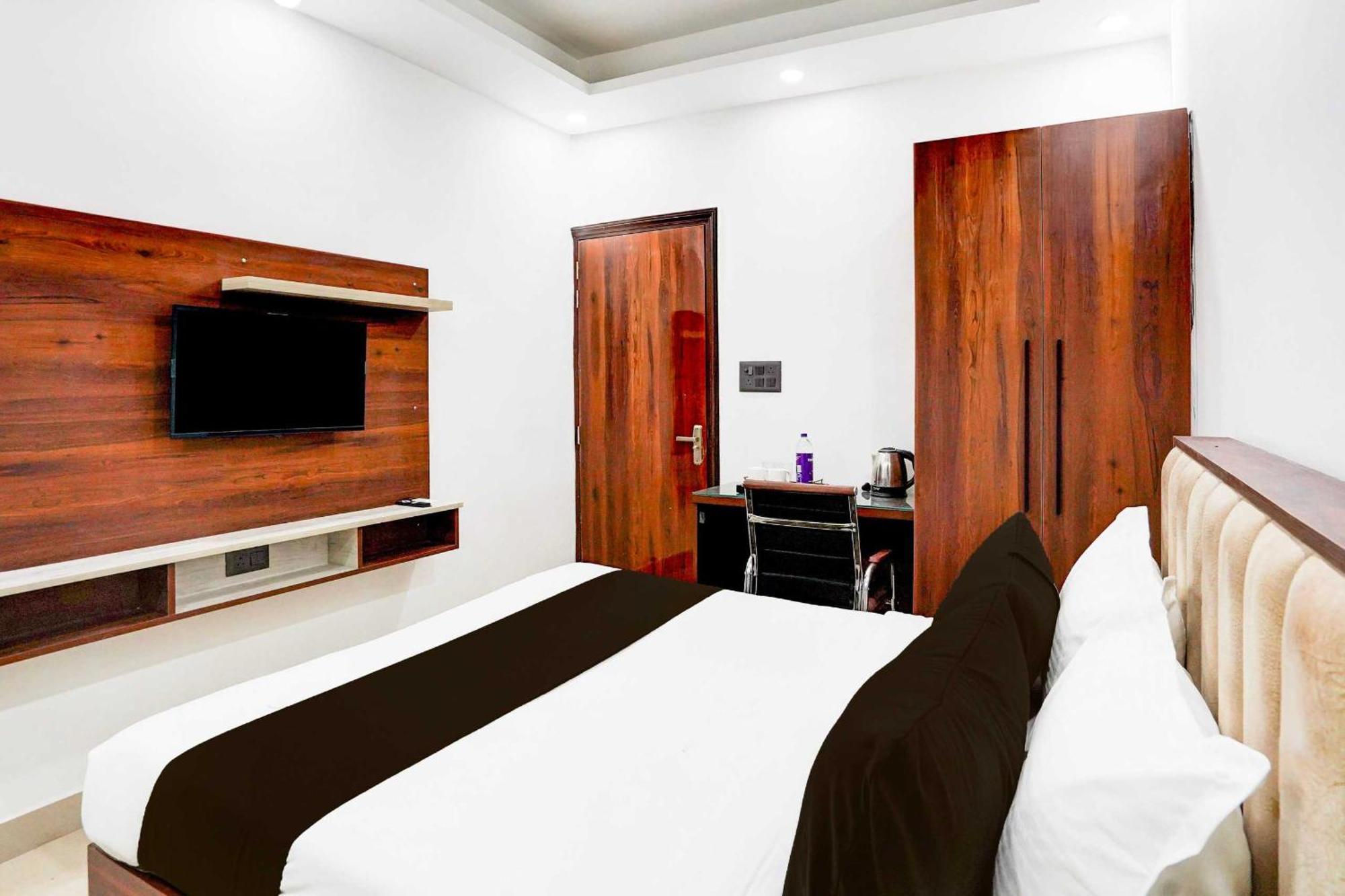 Super Hotel O Global Νέο Δελχί Εξωτερικό φωτογραφία
