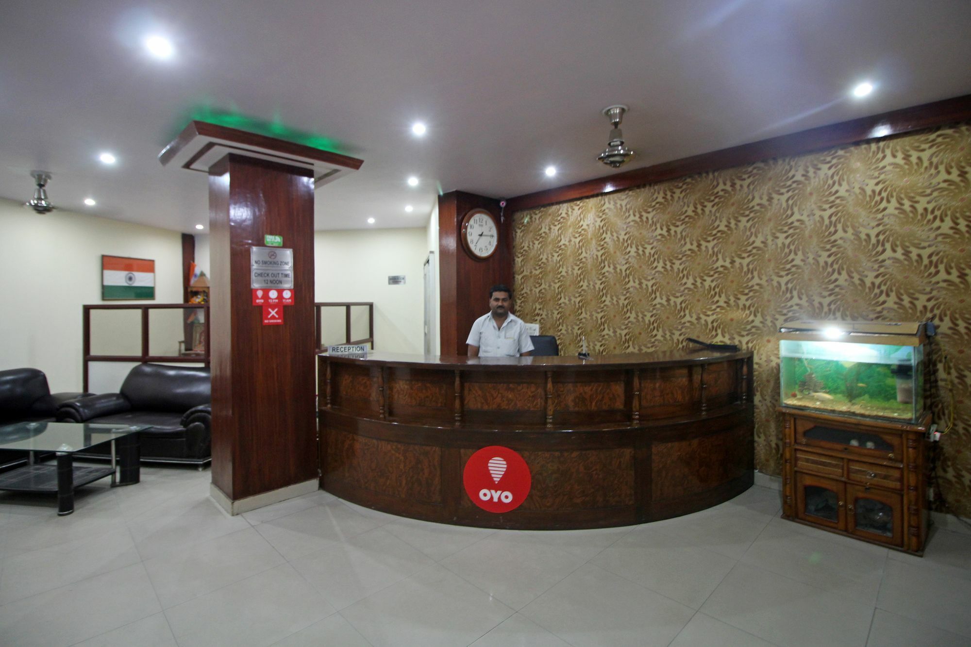 Super Hotel O Global Νέο Δελχί Εξωτερικό φωτογραφία